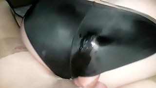 Wife shiny pantyjob