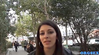 Beurette de Paris prise par deux mecs