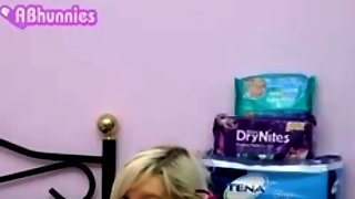 Sexy diaper girl photos