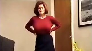 Dominant mother knows what her BF needs