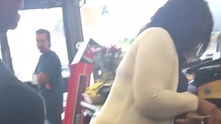 Granny With A Sexy Bubble Butt