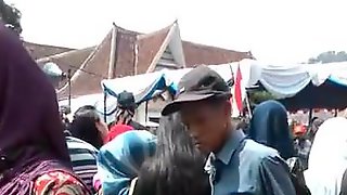 Soudan groping encoxada