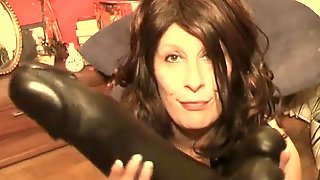 Extreme amateur fucking a colossal dildo