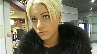 Blond short hair