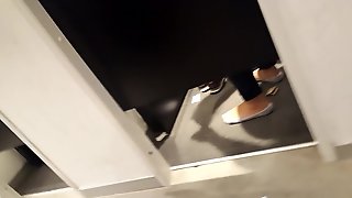 Gf and others sexy feets in socks under cabins